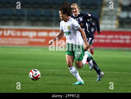 Hammarbys no 14 Maika Hamano durante la partita di calcio di lunedì nell'OBOS Damallsvenskan tra Linköping FC-Hammarby IF all'arena di Bilbörsen, Linköping, Svezia. Foto Stock