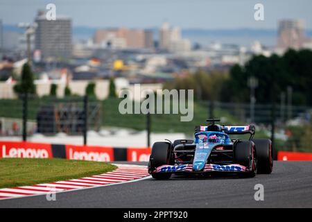 SUZUKA, GIAPPONE, circuito di Suzuka, 8. Ottobre: Fernando Alonso (ESP) del team Alpine durante le qualifiche durante il Gran Premio di Formula uno giapponese al su Foto Stock