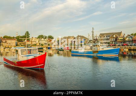 Barche da pesca ormeggiate nel porto di Rockport, Cape Ann, Essex County, Massachusetts, New England, Stati Uniti Foto Stock