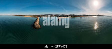 Vista panoramica aerea dell'ingresso a Vilamoura, Algarve, Portogallo Foto Stock