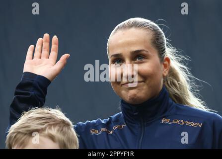 Linköpings no 12 Felicia Saving durante la partita di calcio di lunedì nella OBOS Damallsvenskan tra Linköping FC-Hammarby IF all'arena di Bilbörsen, Linköping, Svezia. Foto Stock