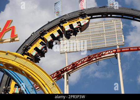 Olympia Looping al parco divertimenti prater di Vienna Foto Stock