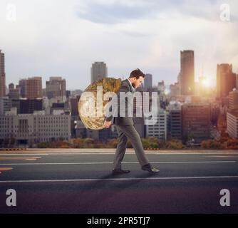 Scared businessman acts like a slow snail Foto Stock