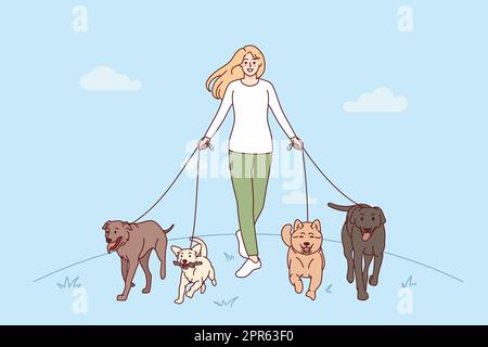 Giovane donna sorridente con cani in guinzaglio che cammina nel parco. Felice ragazza PET walker con animali domestici fuori. Illustrazione vettoriale. Foto Stock