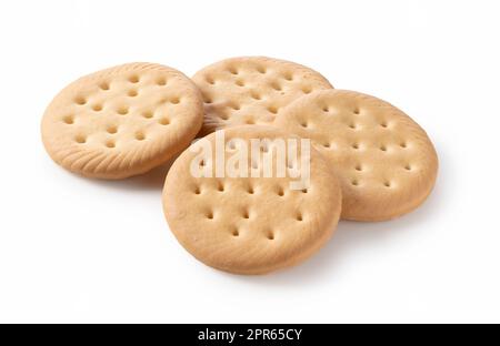 Cookie posizionati su uno sfondo bianco. Foto Stock