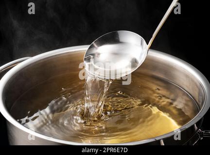 Dashi, brodo di zuppe e le basi della cucina giapponese Foto Stock