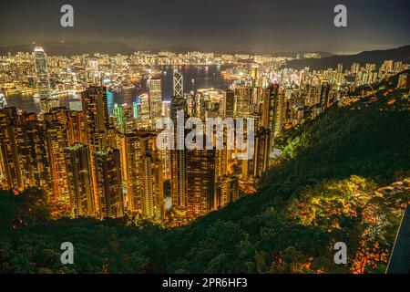 Vista notturna di Hong Kong vista dal Victoria Peak Foto Stock