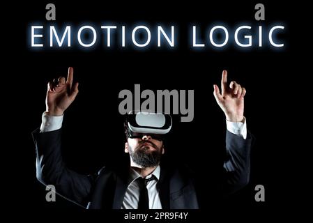 Segno di testo che mostra Emotion Logic. Business Concept Heart or Brain Soul or Intelligence Confusion Equal Balance Man Wear Virtual Reality Simulator Raising Hand durante l'allenamento. Foto Stock
