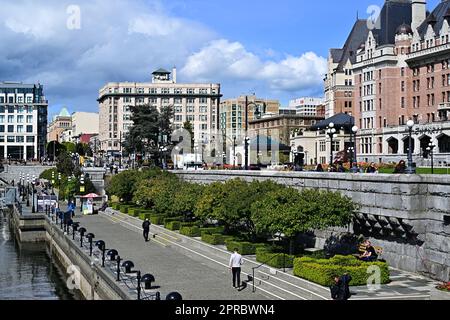 Lungomare di Victoria, British Columbia; vicino a Government St Foto Stock