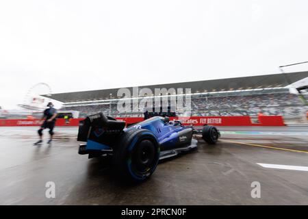 SUZUKA, GIAPPONE, circuito di Suzuka, 7. Ottobre: Esteban OCON (fra) del team Alpine nel corso del FP2 durante il Gran Premio di Formula uno giapponese. Foto Stock