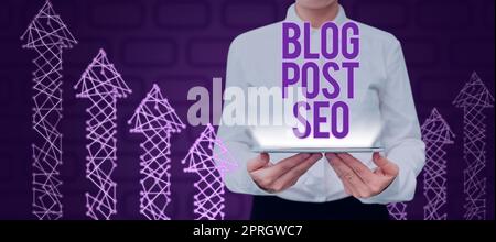 Post SEO del blog di visualizzazione concettuale. Word Written on Search Engine Optimization applicato al blogging sul social network Man Presents Graphical multiple S e puntando sul pulsante di accensione. Foto Stock