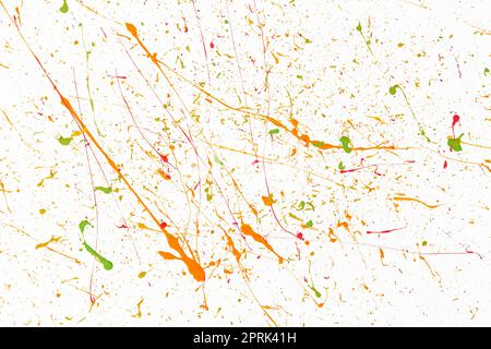 Schizzi di inchiostro colorati. Spruzzi di vernice su materiale lucido. Punti multicolore. Acquerello su carta bianca. Foto Stock