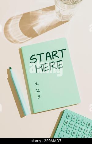 Testo di scrittura a mano inizi qui, idea di affari nel primo processo di istituzione e di sviluppo di un nuovo commercio che pensa i nuovi concetti di scrittura, che rompono Foto Stock