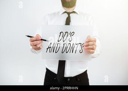 Il segno di testo che mostra cosa fare è e non è noLa complicazione tecnologica di prendere una decisione. Approccio aziendale complicazione tecnologica di prendere una decisione Foto Stock