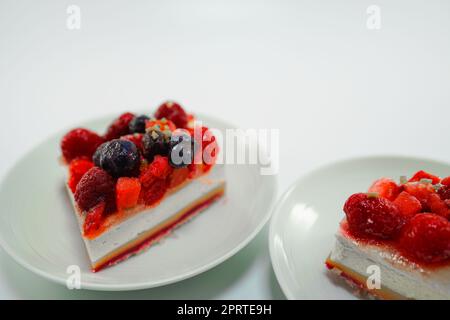 Immagine di Tiramisus di frutta (parte posteriore bianca) Foto Stock