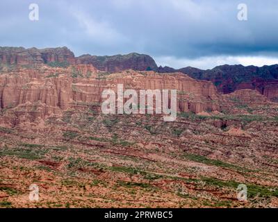 Scogliere di arenaria nel Parco Nazionale Sierra de las Quijadas, Argentina. Foto Stock