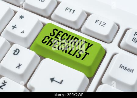 Elenco di controllo concettuale per la protezione della visualizzazione Guida alla protezione dei dati e al sistema sul furto su Internet. Internet Concept Protection of Data and System Guide on Internet Theft Foto Stock