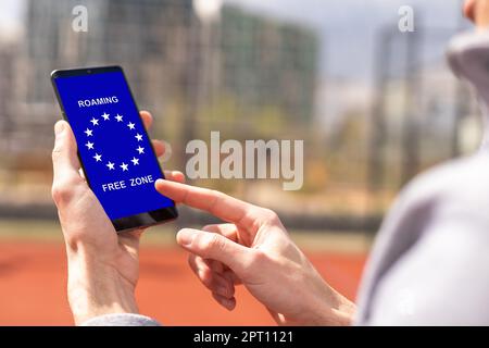 Roaming libero nella zona euro, UE. Cellulare Foto Stock