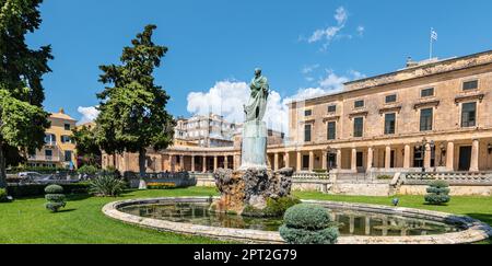 Statua di Sir Frederick Adam a Corfù, Grecia. Foto Stock