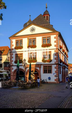 Municipio sulla piazza del mercato, Lohr am Main, Spessart, bassa Franconia, Baviera, Germania Foto Stock