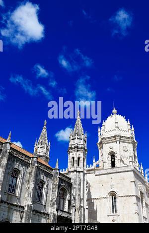 Portale Sud, Mosteiro dos Jeronimos, Monastero di Jerome, Sito Patrimonio dell'Umanità dell'UNESCO, Belem, Lisbona, Portogallo Foto Stock