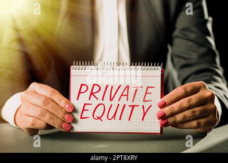 Didascalia concettuale Private Equity, Business Concept Limited Partnership composta da fondi non quotati in borsa Foto Stock