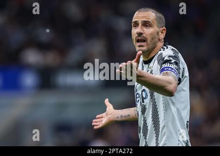 Milano, Italia. 26th Apr, 2023. Leonardo Bonucci della Juventus FC reagisce durante la gara di calcio della Coppa Italia 2022/23 semi Final 2st LEG tra FC Internazionale e Juventus FC allo Stadio Giuseppe Meazza. Punteggio finale; FC Internazionale 1:0 Juventus FC (Foto di Fabrizio Carabelli/SOPA Images/Sipa USA) Credit: Sipa USA/Alamy Live News Foto Stock