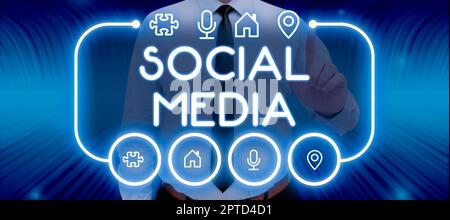 Didascalia di testo Presentazione di Social Media, Internet Concept canale di comunicazione online Networking Microblogging Foto Stock