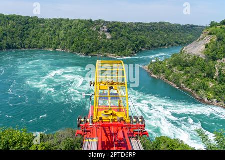 Autonoleggio con idromassaggio a Niagara Falls, ONTARIO, Canada. Foto Stock