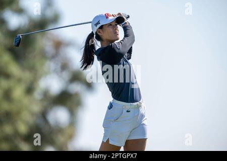 Los Angeles, California, Stati Uniti. 27th Apr, 2023. Celene Boutier, giocatore LPGA, si allena al Wilshire Country Club il 27 aprile 2023 durante il 1st° round del JM Eagle Championship presentato da Plato. (Credit Image: © Mark Edward Harris/ZUMA Press Wire) SOLO PER USO EDITORIALE! Non per USO commerciale! Foto Stock