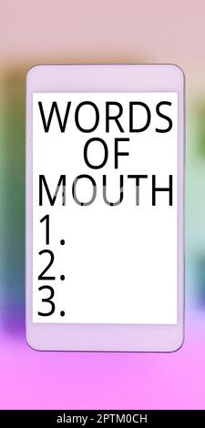 Segno di testo che mostra parole di bocca, concetto Internet semplice dichiarazione può aiutare a guarire male o danneggiare qualcuno Foto Stock