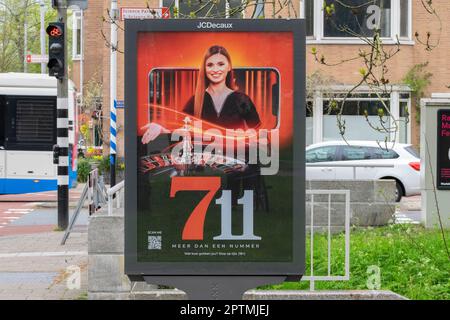Billboard 711 Casino ad Amsterdam Paesi Bassi 7-11-2023 Foto Stock