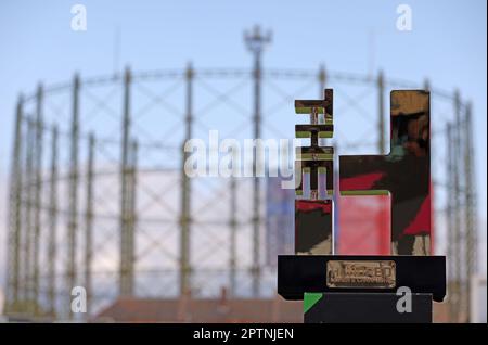 Foto del file datata 20-08-2021 di Una vista del trofeo Hundred al Kia Oval, Londra. Ci sono punti interrogativi sul futuro a lungo termine dei cento seguenti rapporti che l'Inghilterra e Galles Cricket Board è aperto a rivedere il formato. Data di emissione: Venerdì 28 aprile 2023. Foto Stock