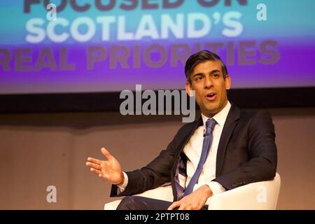 Glasgow, Regno Unito, 28th aprile 2023: Il primo ministro Rishi Sunak interviene alla conferenza del Partito conservatore scozzese. PKC: Terry Murden / Alamy Live Foto Stock