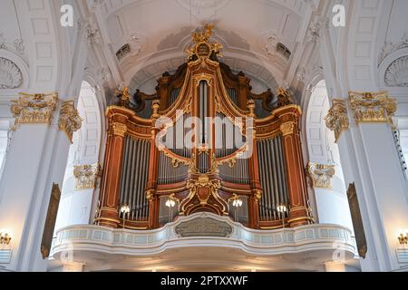 Orgel, Hauptkirche St Michaelis, Amburgo, Germania Foto Stock