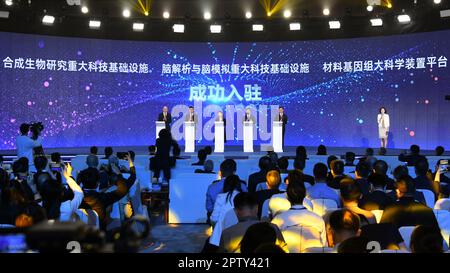 Shenzhen, Provincia di Guangdong in Cina. 27th Apr, 2023. Le principali infrastrutture scientifiche e tecnologiche si insediano a Guangming Science City durante il Guangming Science City Forum di Shenzhen, provincia del Guangdong, 27 aprile 2023. Il primo Guangming Science City Forum è stato inaugurato a Shenzhen il giovedì. Credit: Liang Xu/Xinhua/Alamy Live News Foto Stock