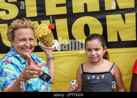 Miami Florida,Coconut Grove,Goombay Festival,festival,celebrazione,fiera,etnico,evento,comunità,vicino,quartiere delle Bahamas,residenziale,comunità cu Foto Stock