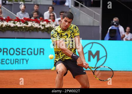 Madrid, Spagna. 28th Apr, 2023. Carlos Alcaraz (SPA) vs Emil Ruusuvuori (fin) Masters Series Madrid 2023 a Madrid il 28 aprile 2023. Credit: STAMPA CORDON/Alamy Live News Foto Stock