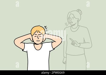 Il ragazzo chiude le orecchie per non sentire la voce della madre o dell'insegnante che lo scolda. Schoolboy si sente costantemente criticato. Pressione psicologica Foto Stock