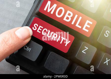 Cartello di testo che mostra la sicurezza mobile, il concetto di Internet si adopera per proteggere i dati sui dispositivi mobili come gli smartphone Foto Stock
