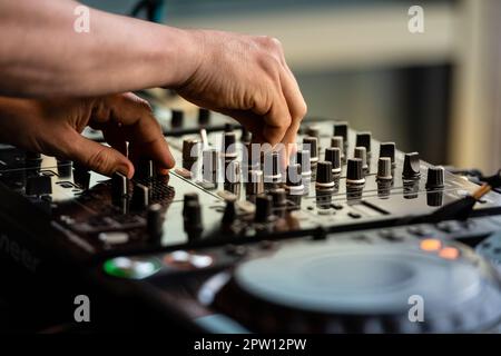 Mixer audio DJ Foto Stock
