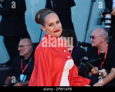 VENEZIA, ITALIA - 10 SETTEMBRE: Ana Rocha de Sousa partecipa alla cerimonia di chiusura del tappeto rosso al 79th° Festival del Cinema di Venezia, il 10 settembre 2022 Foto Stock