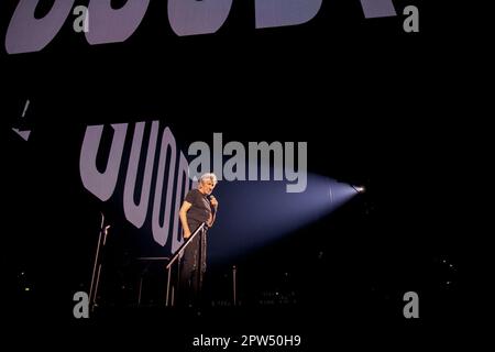 28 aprile 2023, Italia: Roger Waters vive a Bologna. (Credit Image: © Carlo Vergani/Pacific Press via ZUMA Press Wire) SOLO PER USO EDITORIALE! Non per USO commerciale! Foto Stock