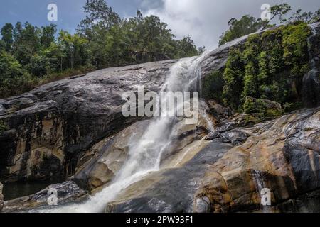 Murray Falls, Girramay National Park, Queensland, Australia Foto Stock