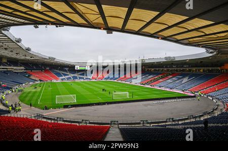 Glasgow, Regno Unito. 29th Apr, 2023. Hampden Park prima di un grande fine settimana di calcio come entrambe le semifinali si svolgono nel National Stadium. Il credito dell'immagine dovrebbe essere: Neil Hanna/Sportimage Credit: Sportimage Ltd/Alamy Live News Foto Stock