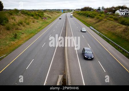 autostrada m18 che guarda a nord vicino alla contea di gort galway repubblica d'irlanda Foto Stock