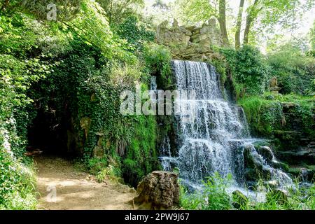 Cascade - Bowood - Wiltshire, Inghilterra Foto Stock