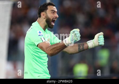 Roma, Italia. 29th Apr, 2023. Roma, Italia 29.04.2023: In azione durante la Serie A 2022/2023 partita di calcio, giorno 32, tra AS ROMA vs AC MILANO allo stadio Olimpico di Roma. Credit: Independent Photo Agency/Alamy Live News Foto Stock