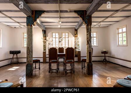 Sala per matrimoni nell'ufficio del registro, casa di Muenchhausen, museo all'aperto Hessenpark, Neu-Anspach, Taunus, Assia, Germania Foto Stock