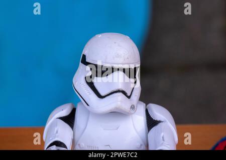 Primo piano Storm Trooper Starwars Puppet ad Amterdam Paesi Bassi 27-4-2023 Foto Stock